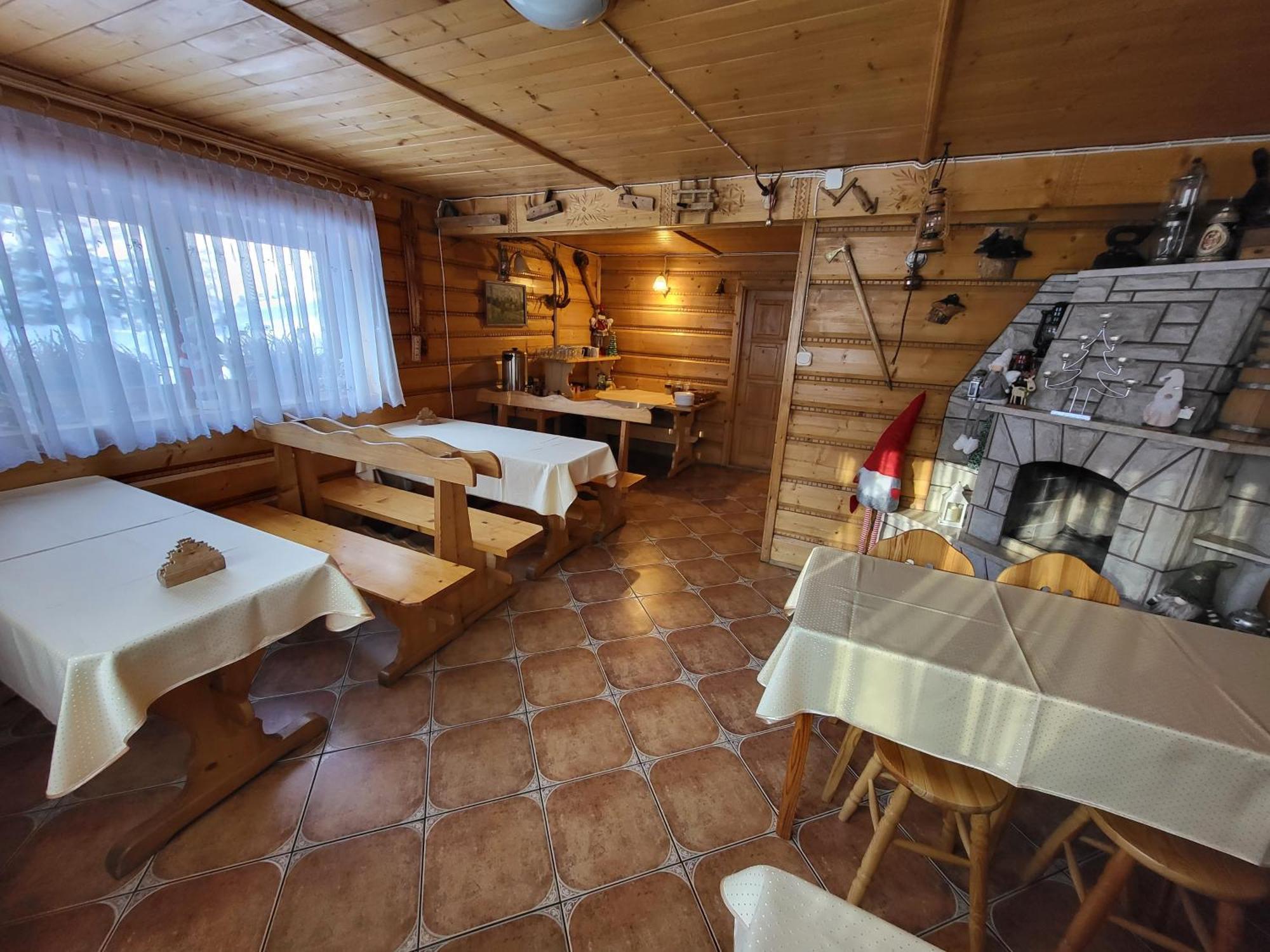 U Parow Sauna & Jacuzzi เบียลกาตัทร์ชันสกา ภายนอก รูปภาพ