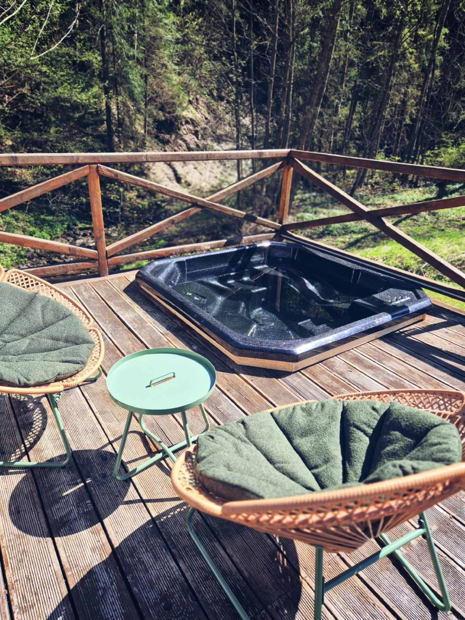 U Parow Sauna & Jacuzzi เบียลกาตัทร์ชันสกา ภายนอก รูปภาพ